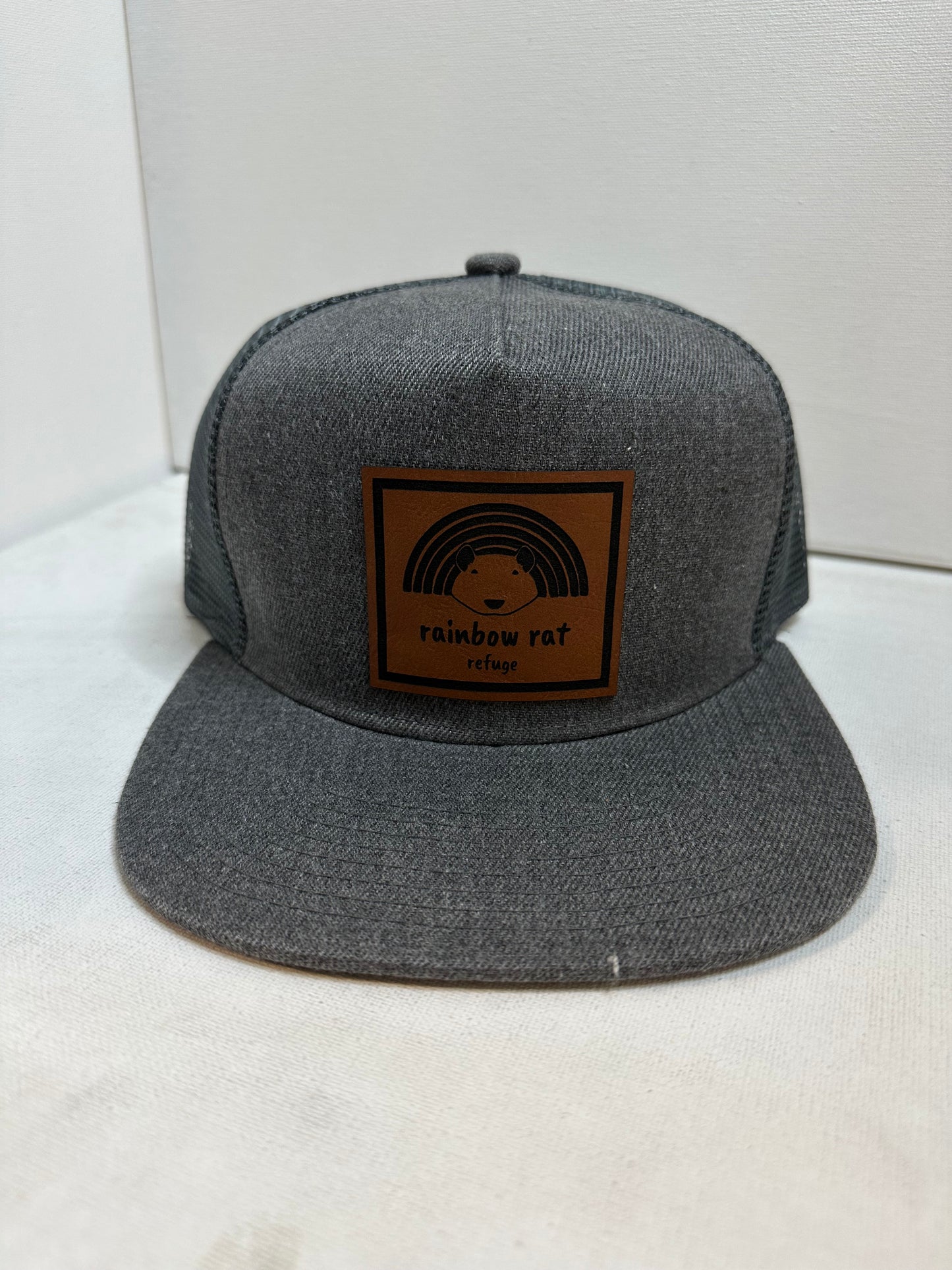 Rainbow rat Snapbacks