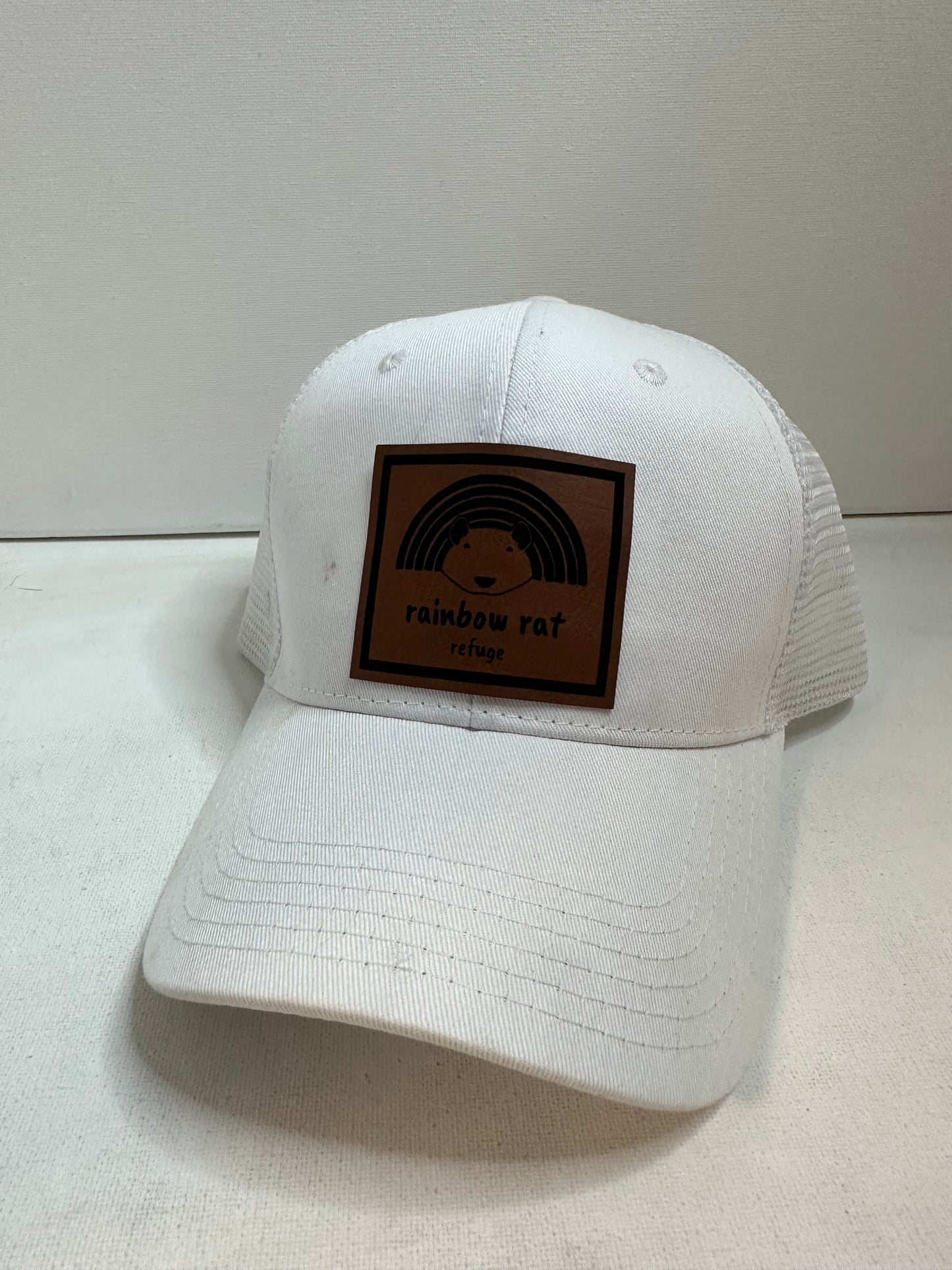 Rainbow rat Snapbacks