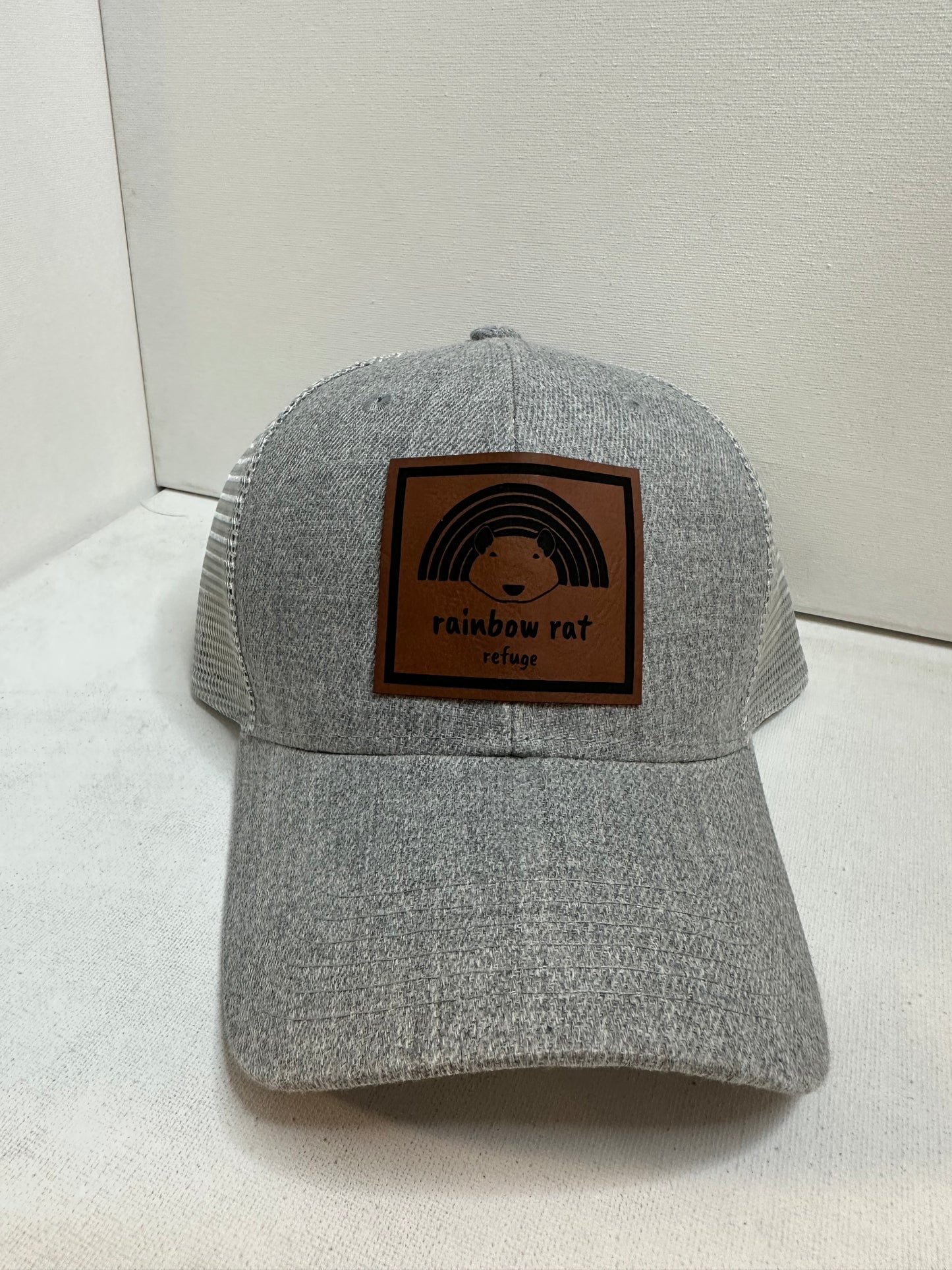 Rainbow rat Snapbacks